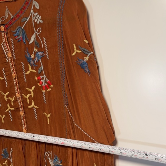 NEW JOHNNY WAS dixie tunic top in almond - Picture 4 of 16